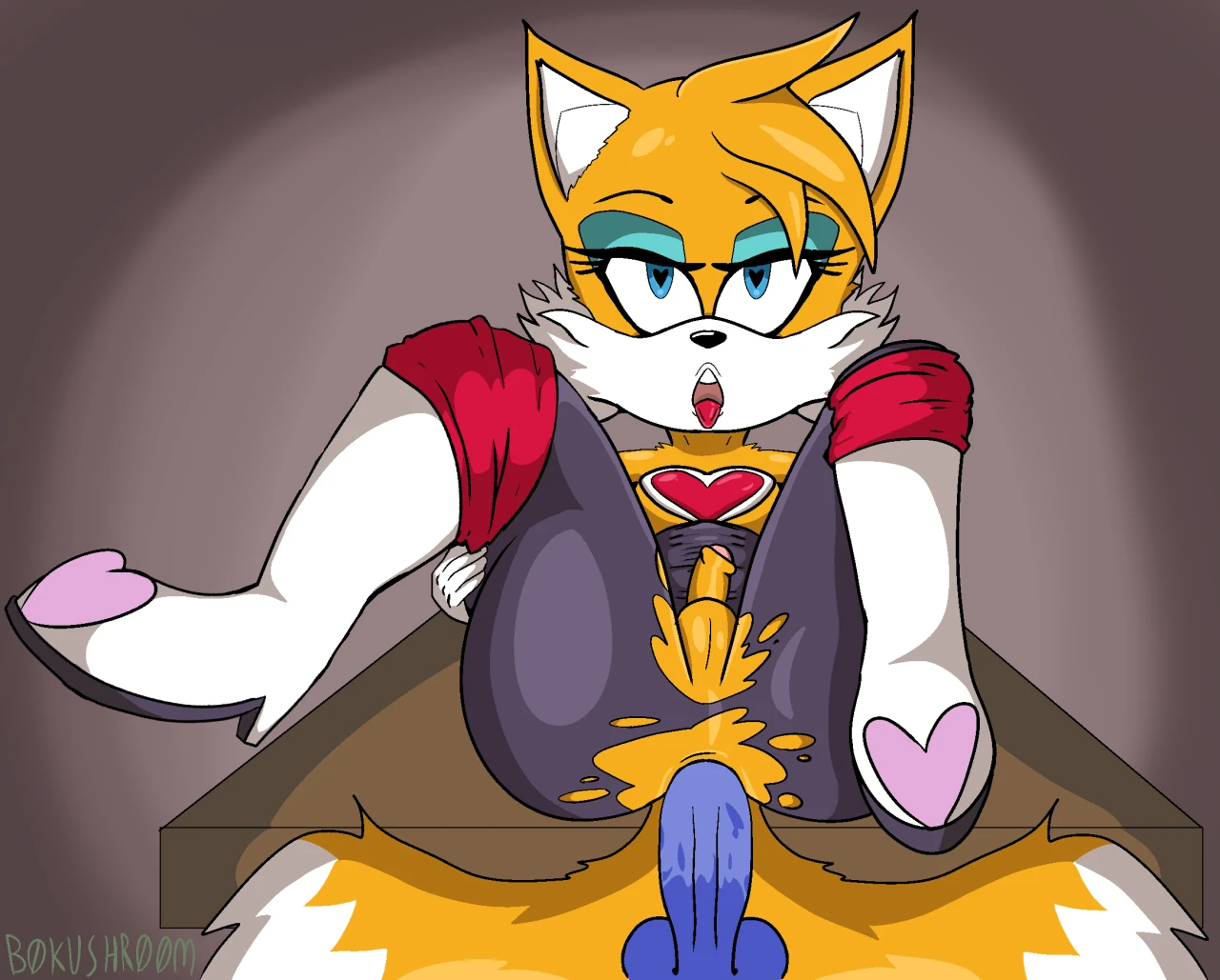rouge-the-bat-cosplaytails